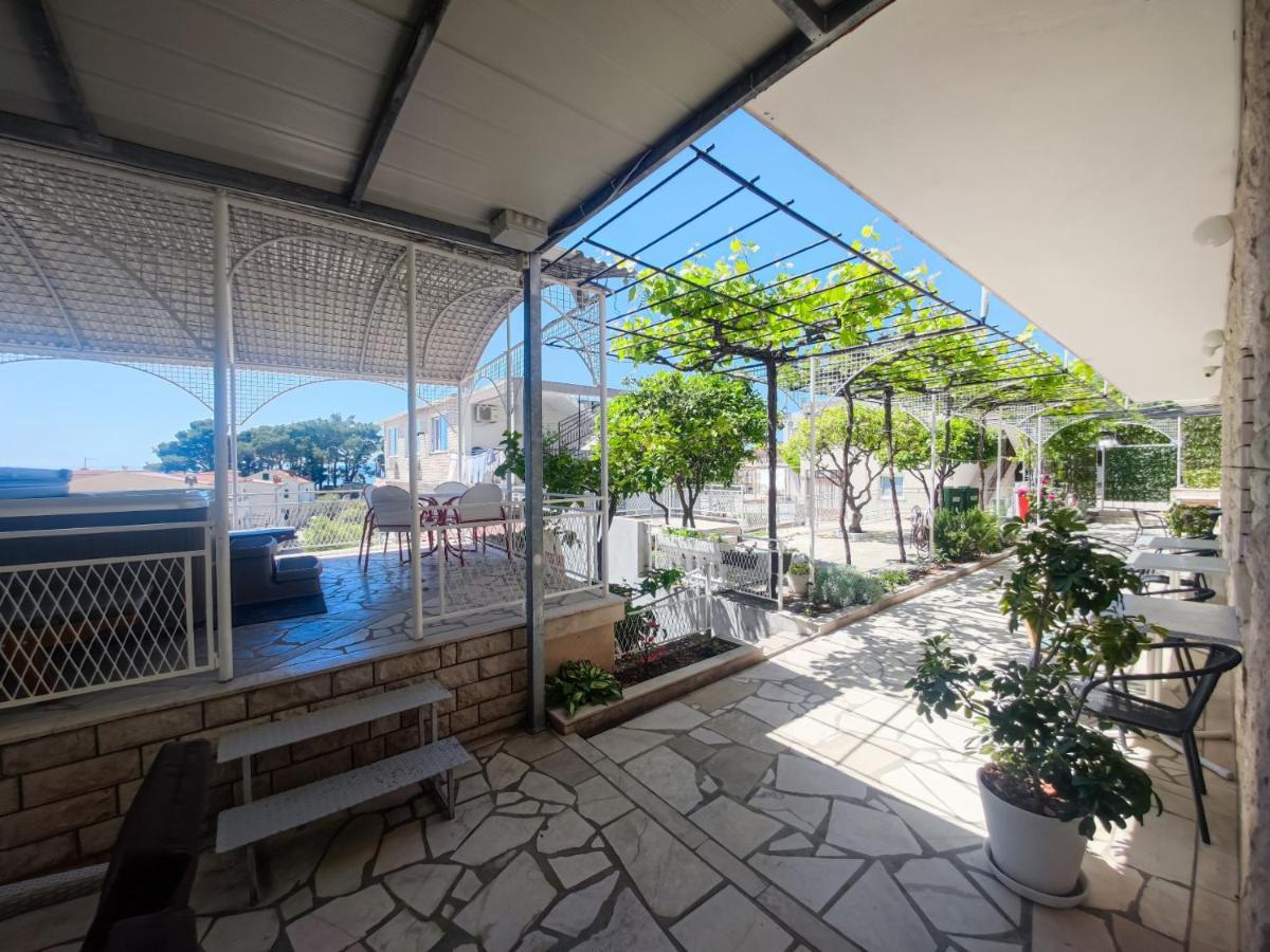 B&B Villa Ivona Baška Voda Exteriér fotografie